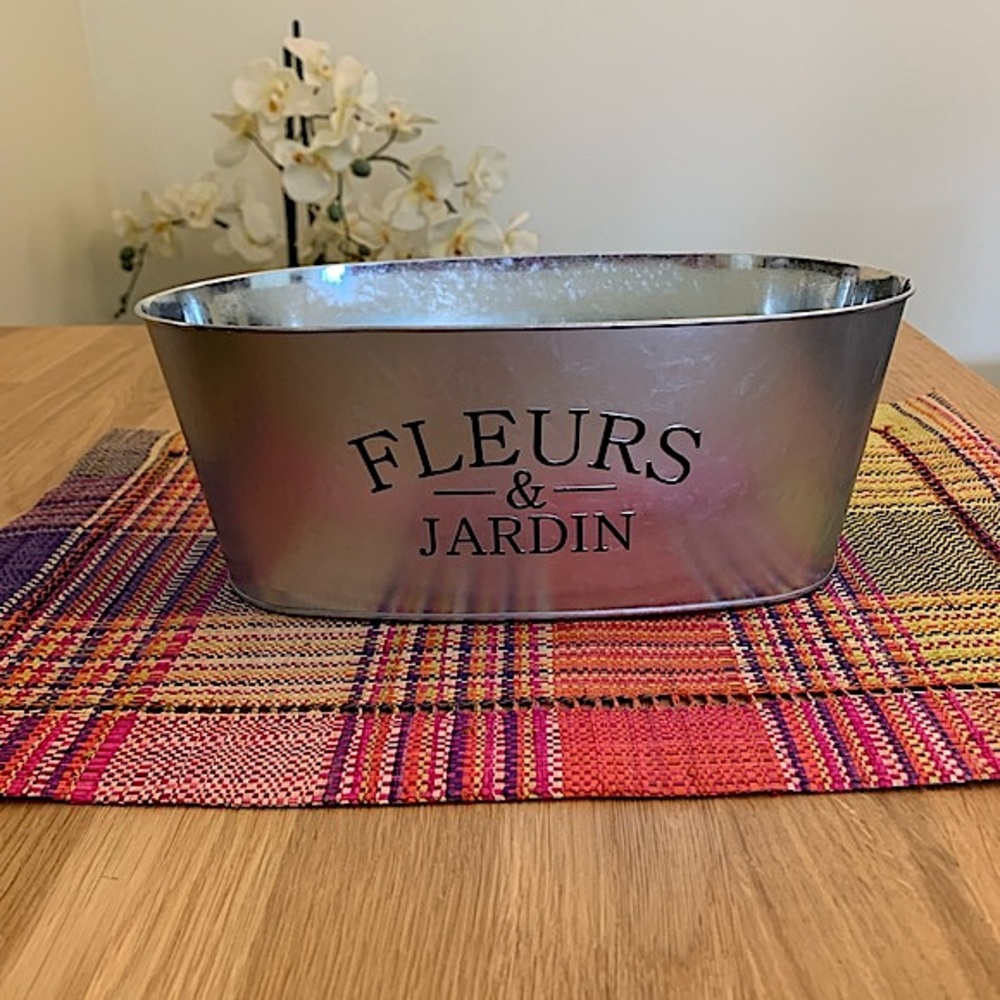 NWOT Set of 4 Decorative Silver French Decor Planters "Fleurs & Jardin"